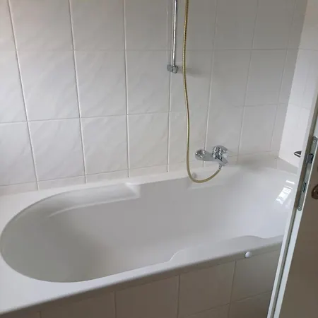 Seezeit Am Woerthersee Apartment